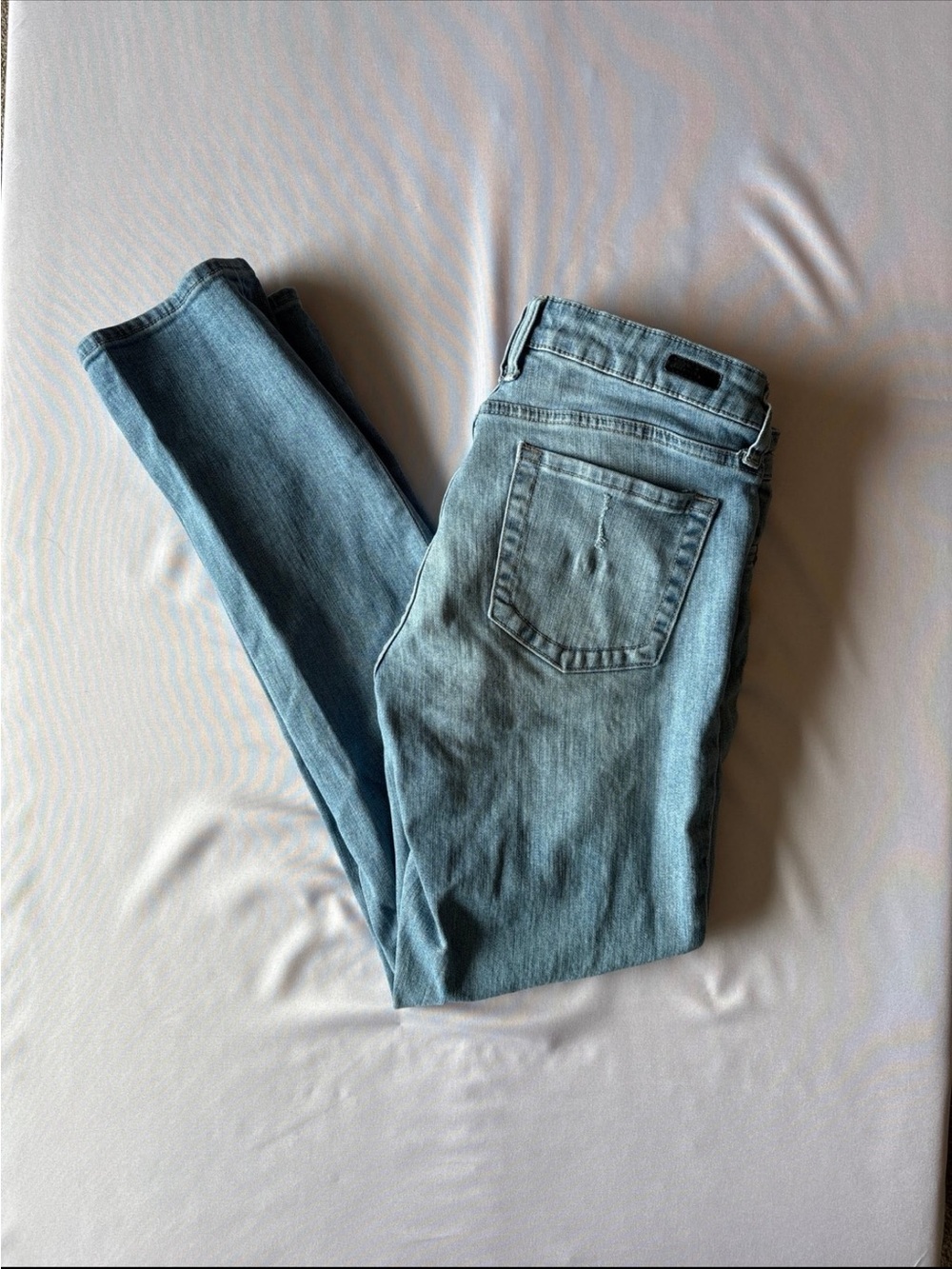 Kut from the Kloth Catherine Boyfriend Light Blue Jeans